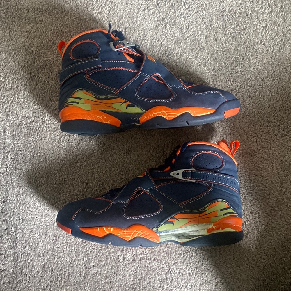 Jordan 8 “pea pod”
